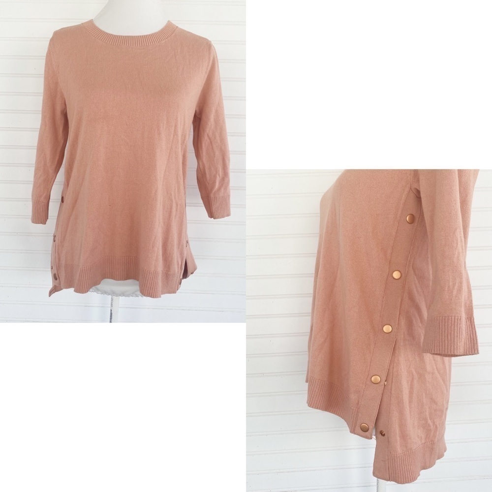 Soho New York & Company Sweater Size M Salmon Pink Snap Side 3/4 Sleeve Knit